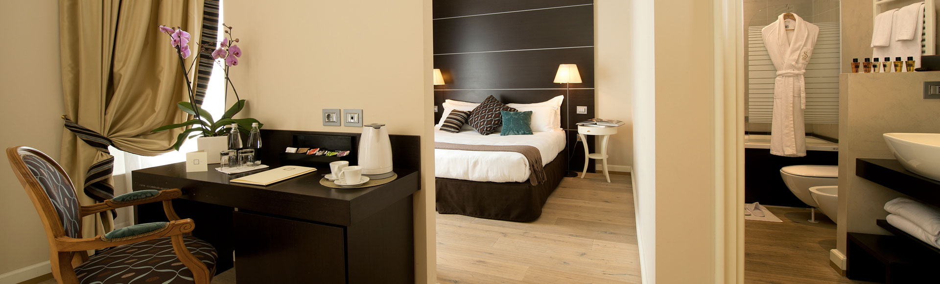 JUNIOR SUITES