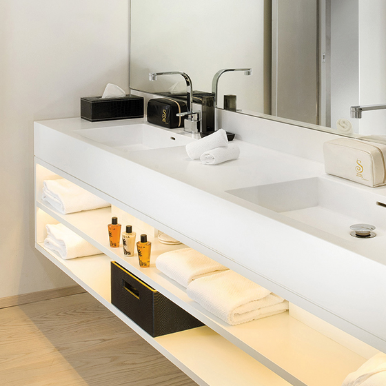 Rooms & Suites Amenities