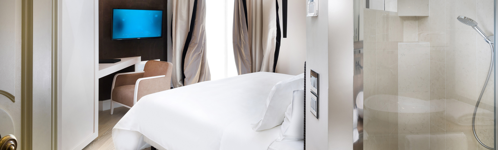 Deluxe Duomo View Rooms