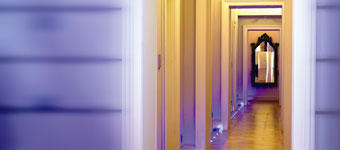 Galleria contact 