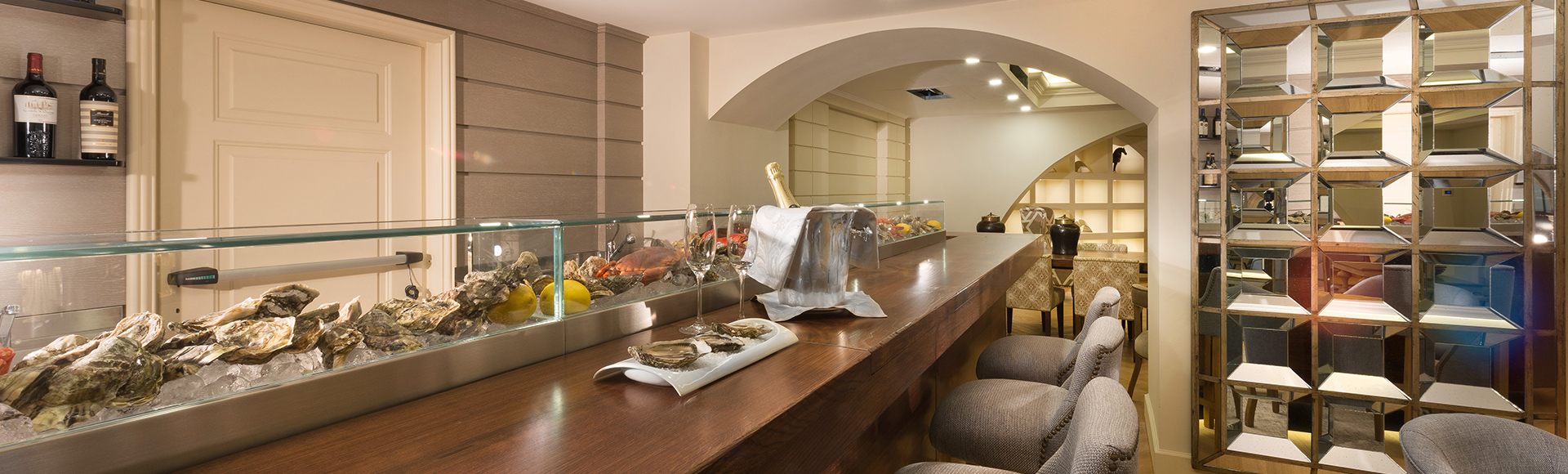 Ottagono Oyster Bar
